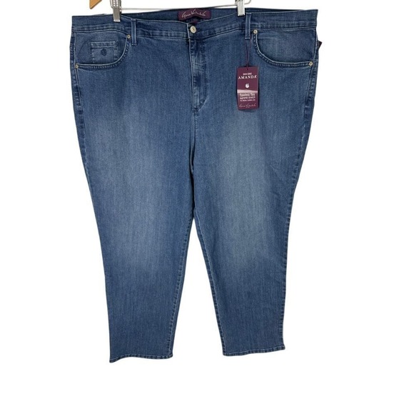 Gloria‎ Vanderbilt | NWT Tapered Jeans plus size| stonewash | size 26w stretch - Picture 1 of 8
